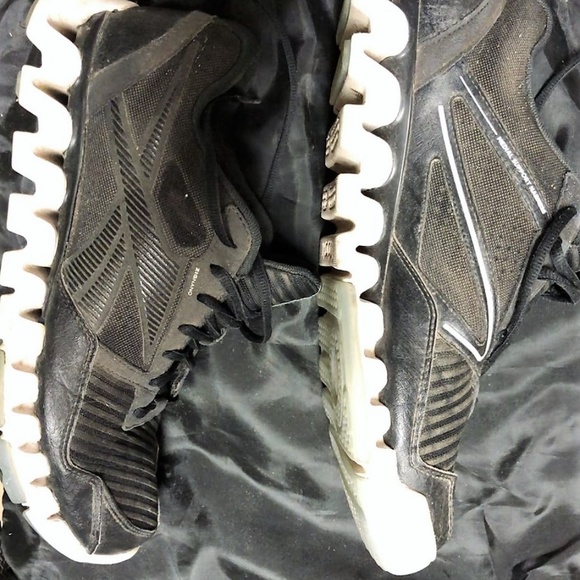 Men's Reebok, size 8 - Picture 4 of 5